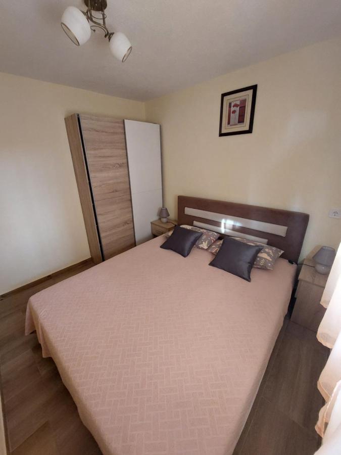 Apartmani Piskoric Vir Kültér fotó